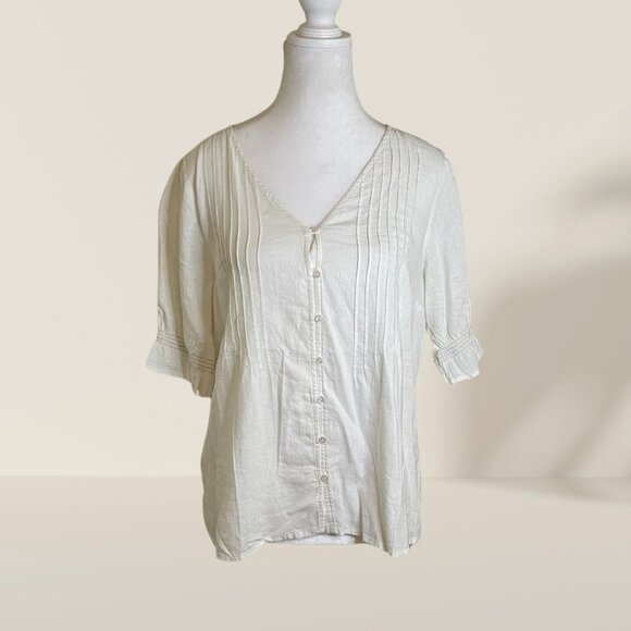 Old Navy Tops - Old Navy White Pintuck Button-Front Blouse – Size M (NWT)